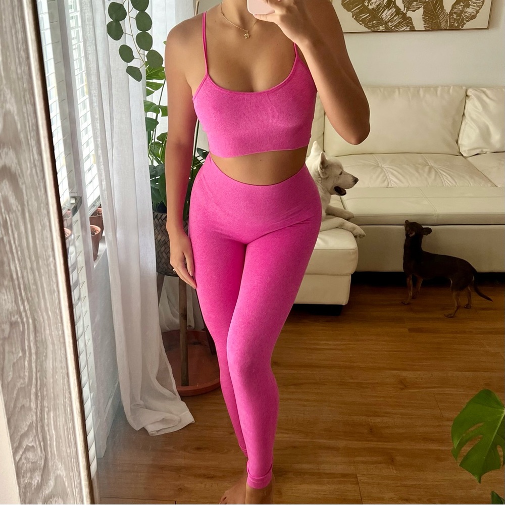 Hot pink marl workout set size Small